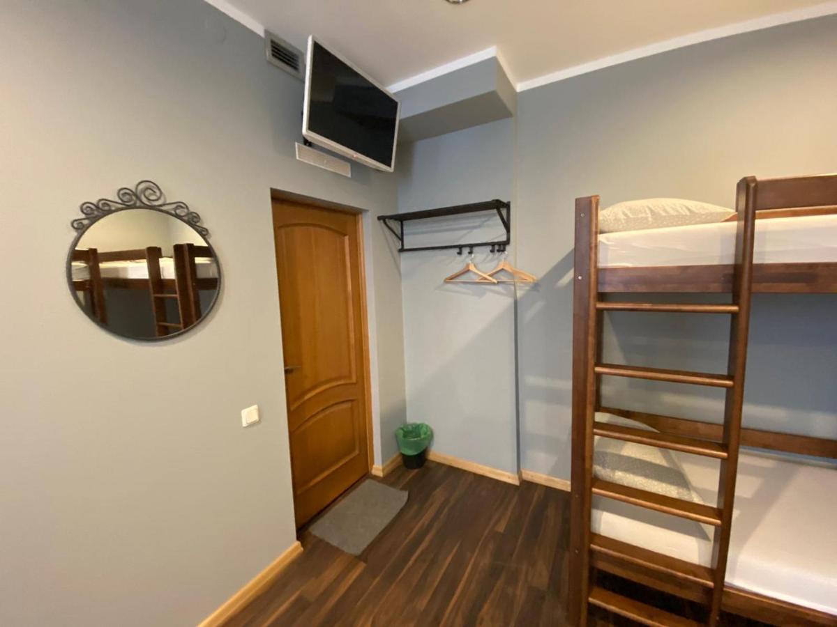 Aparthotel Riga Exterior foto Hostel room in Vilnius, Lithuania
